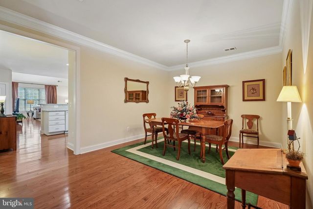 5122 CURRAN CREEK DR, Haymarket, VA 20169