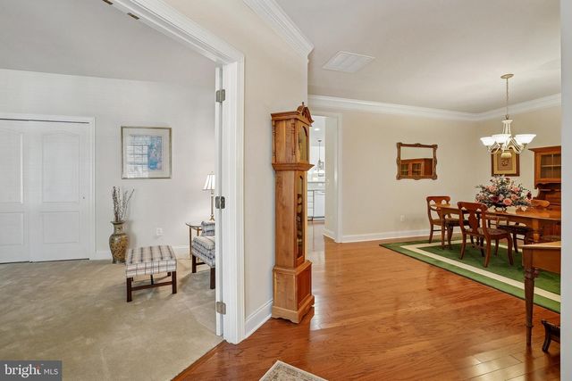 5122 CURRAN CREEK DR, Haymarket, VA 20169