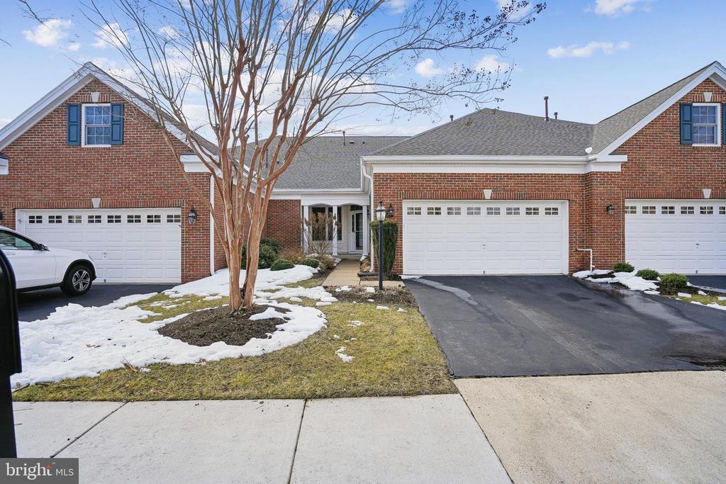 5122 CURRAN CREEK DR, Haymarket, VA 20169