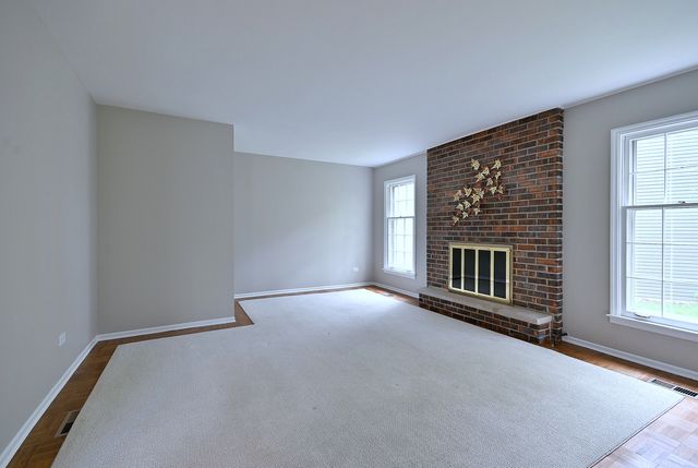 1408 Colony Court, Lombard, IL 60148