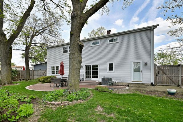 1408 Colony Court, Lombard, IL 60148