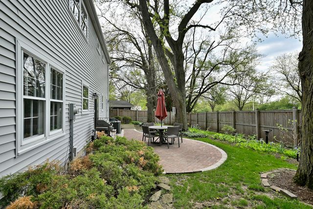 1408 Colony Court, Lombard, IL 60148