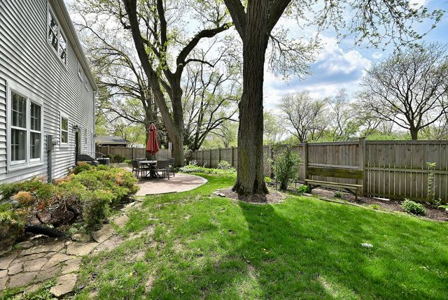 1408 Colony Court, Lombard, IL 60148