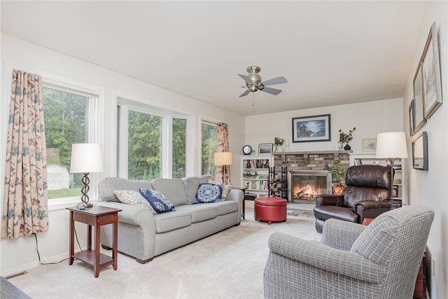 602 Kayleigh Drive, Webster, NY 14580