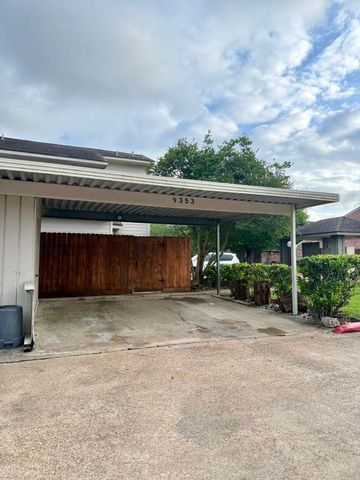 9353 Westwood Village 42, Houston, TX 77036