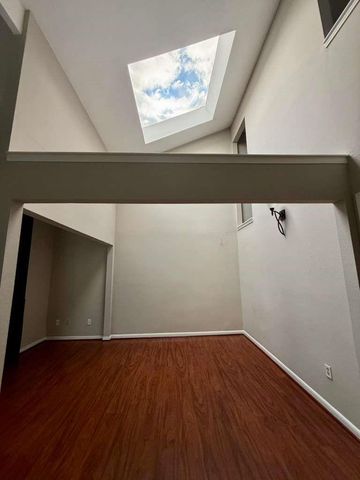 9353 Westwood Village 42, Houston, TX 77036