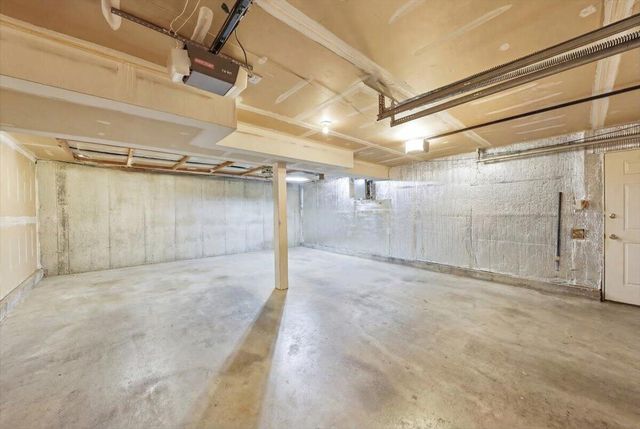 6921 Shadowridge Court, Florence, KY 41042