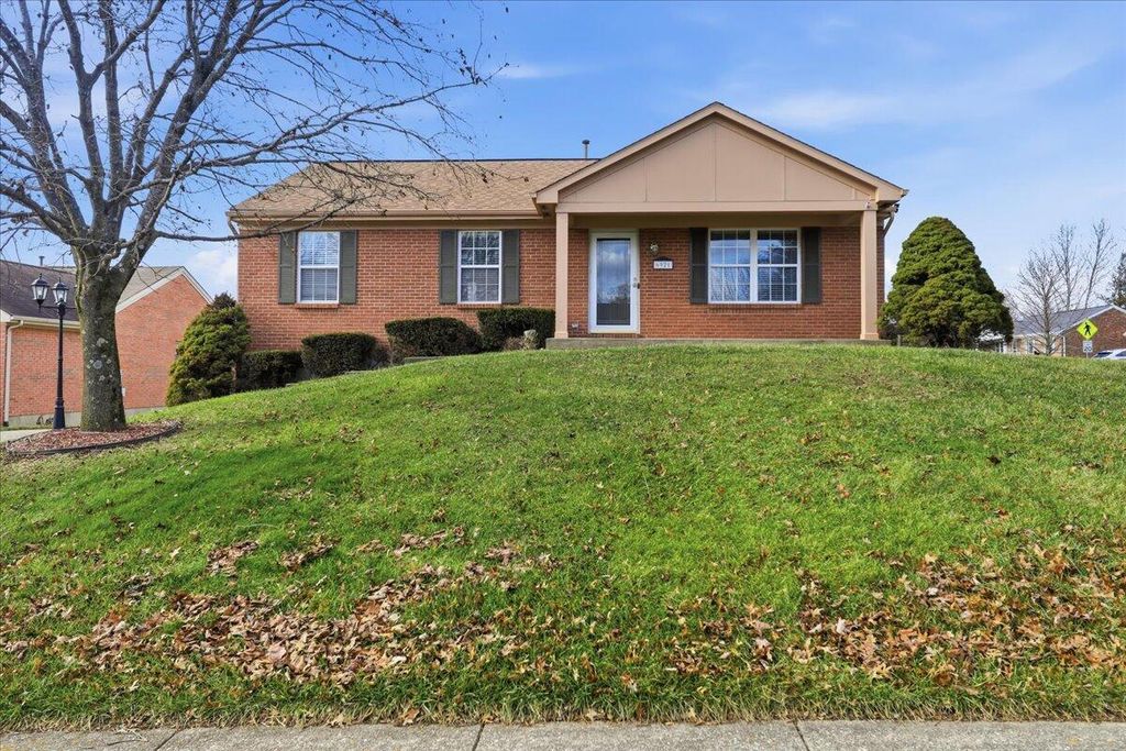 6921 Shadowridge Court, Florence, KY 41042