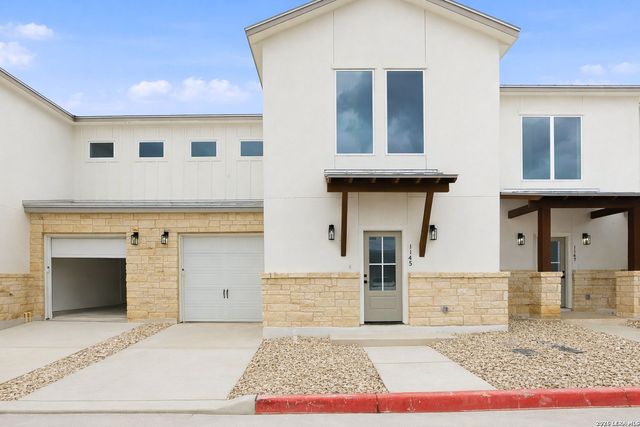 1145 PANIOLO DR, Boerne, TX 78006