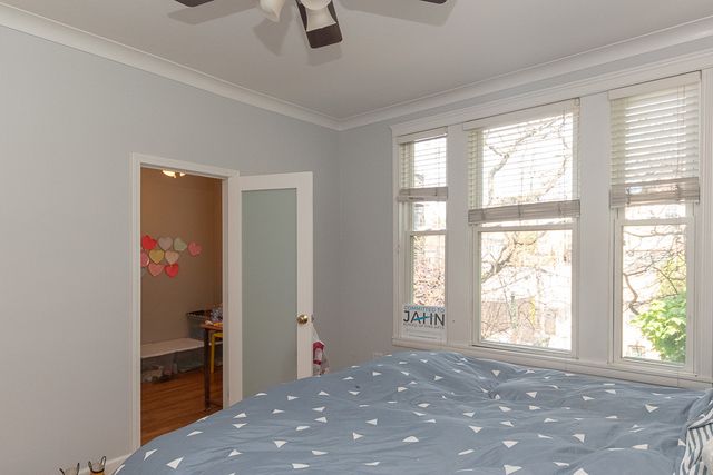 3144 N OAKLEY Avenue 3F, Chicago, IL 60618