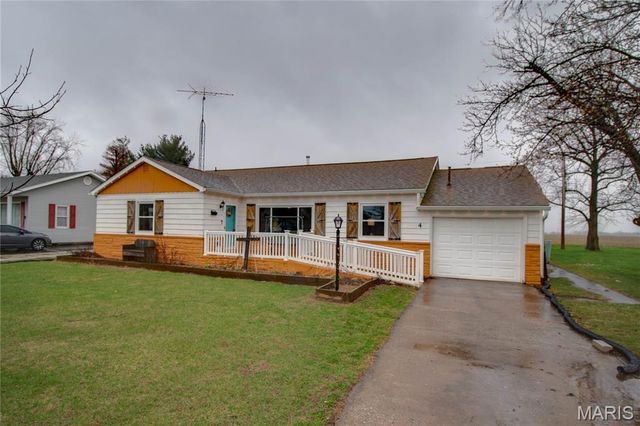 4 6th Street, Carrollton, IL 62016