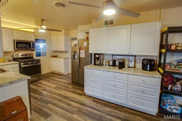 4 6th Street, Carrollton, IL 62016