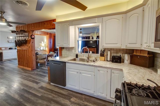 4 6th Street, Carrollton, IL 62016