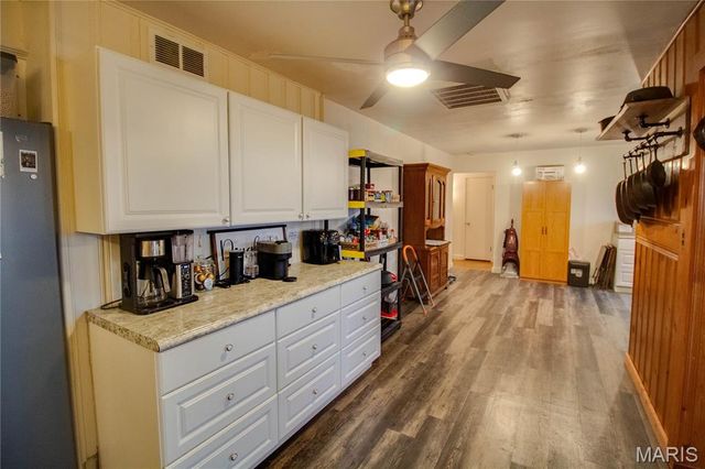 4 6th Street, Carrollton, IL 62016