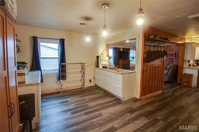 4 6th Street, Carrollton, IL 62016