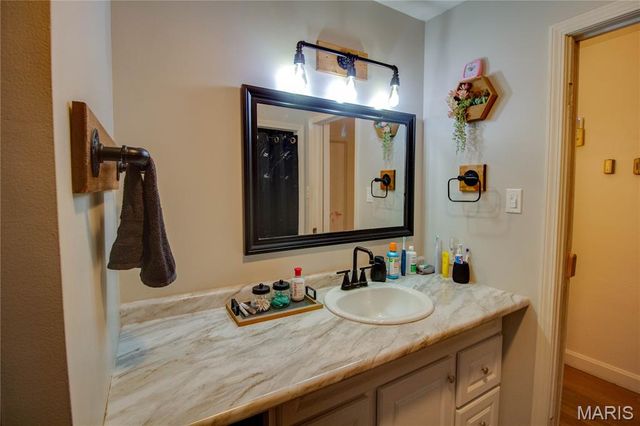 4 6th Street, Carrollton, IL 62016