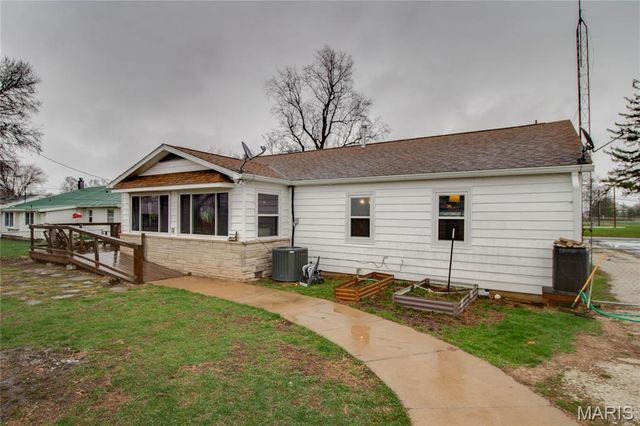 4 6th Street, Carrollton, IL 62016