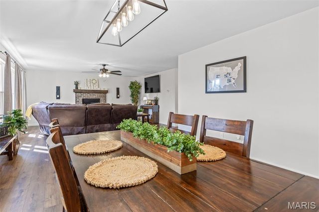 228 Red Maple Court, Hillsboro, MO 63050