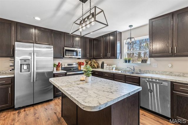 228 Red Maple Court, Hillsboro, MO 63050