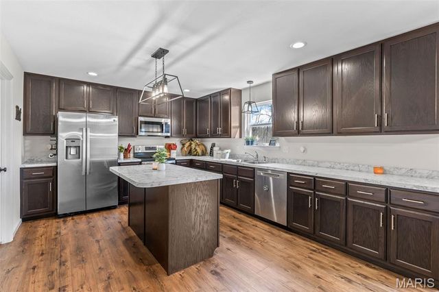 228 Red Maple Court, Hillsboro, MO 63050