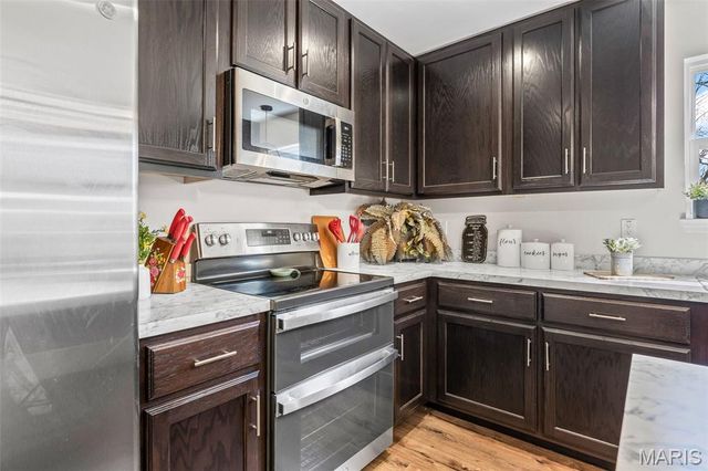 228 Red Maple Court, Hillsboro, MO 63050
