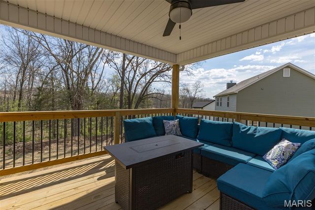 228 Red Maple Court, Hillsboro, MO 63050