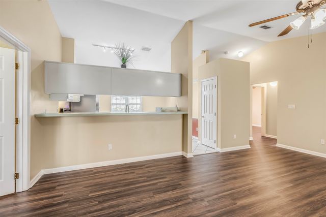 8524 Bannerman Bluff Drive, Tallahassee, FL 32312