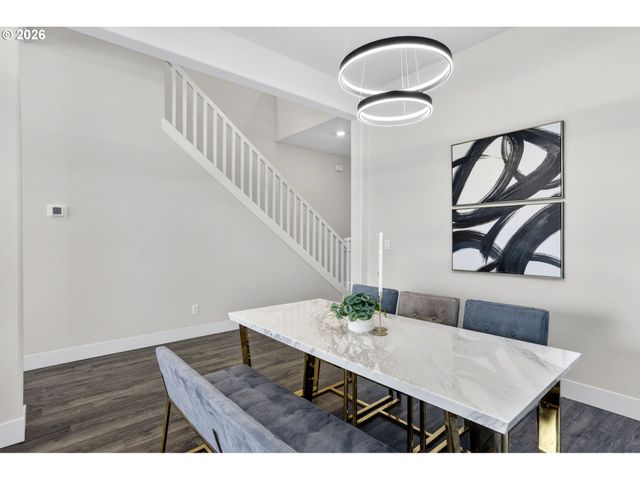 15409 Nw ORCHID St, Portland, OR 97229