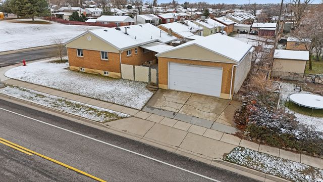 310 W 4675 S, Washington Terrace, UT 84405