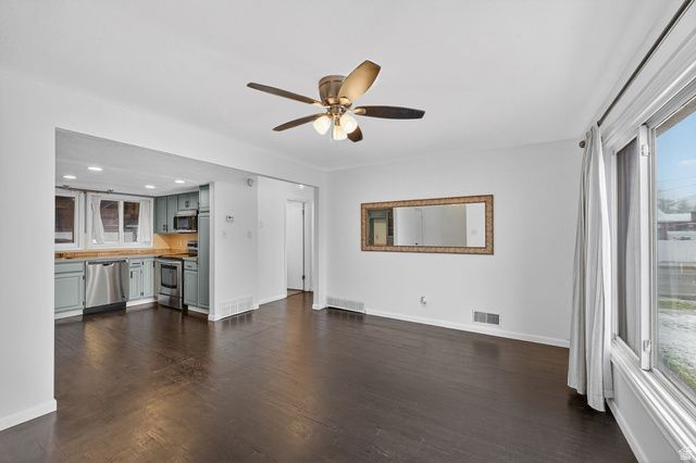 310 W 4675 S, Washington Terrace, UT 84405