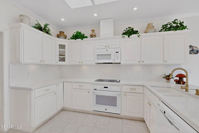 6345 LA POSTA Drive, El Paso, TX 79912