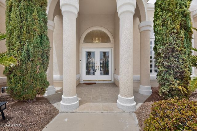 6345 LA POSTA Drive, El Paso, TX 79912
