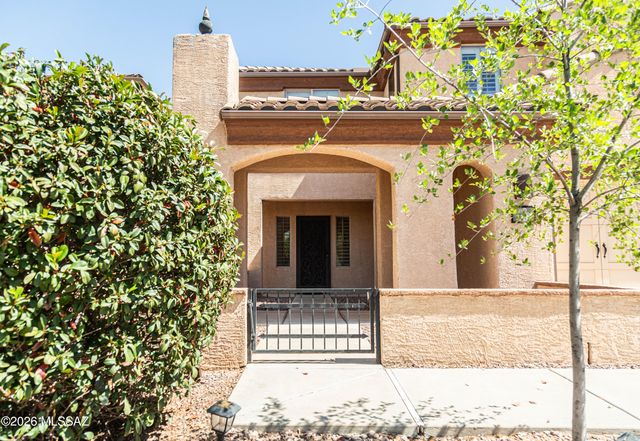 1252 W Vinovo Pass, Oro Valley, AZ 85755