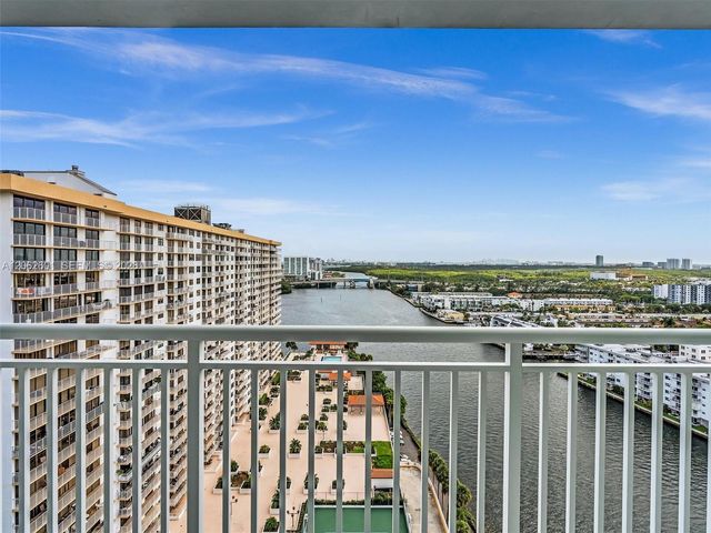 301 174th St 2205, Sunny Isles Beach, FL 33160
