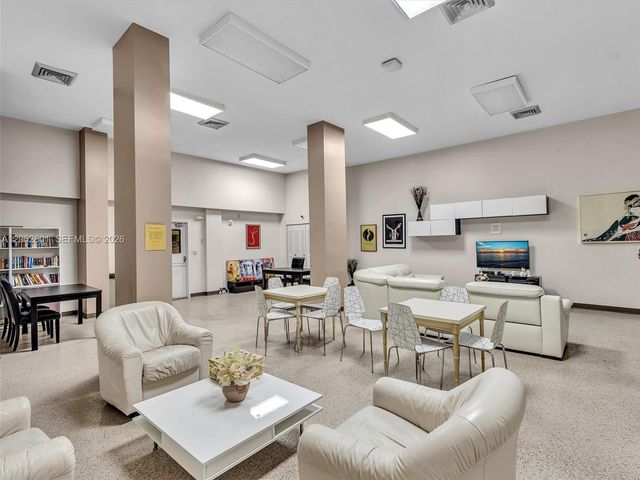 301 174th St 2205, Sunny Isles Beach, FL 33160