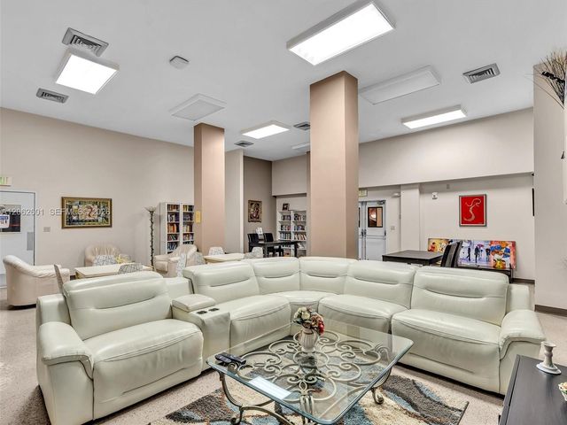 301 174th St 2205, Sunny Isles Beach, FL 33160