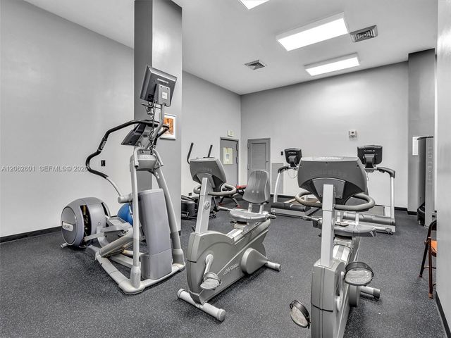 301 174th St 2205, Sunny Isles Beach, FL 33160