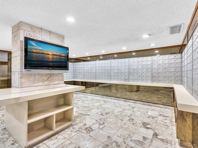 301 174th St 2205, Sunny Isles Beach, FL 33160