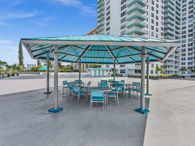 301 174th St 2205, Sunny Isles Beach, FL 33160