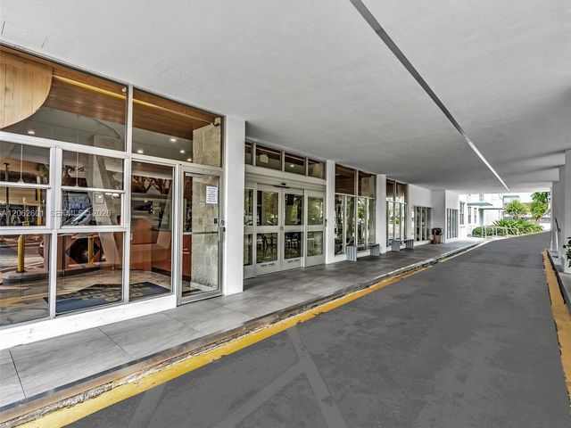 301 174th St 2205, Sunny Isles Beach, FL 33160