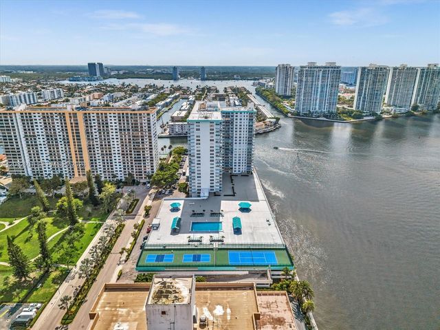 301 174th St 2205, Sunny Isles Beach, FL 33160