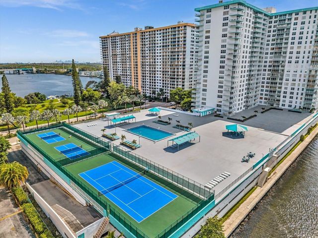 301 174th St 2205, Sunny Isles Beach, FL 33160