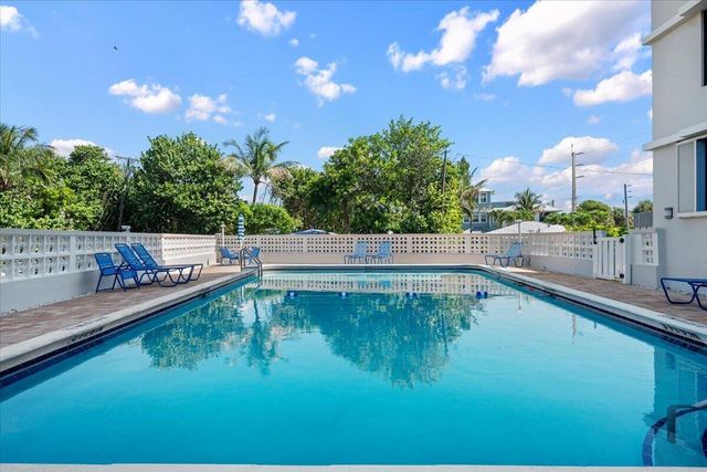 911 Ocean Drive 601, Juno Beach, FL 33408