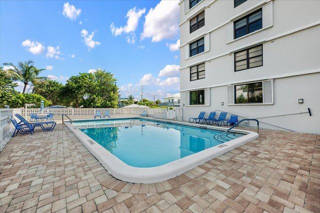 911 Ocean Drive 601, Juno Beach, FL 33408