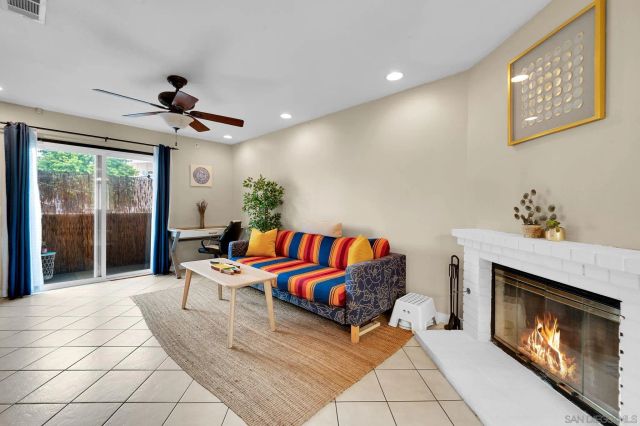 4523 College Way H, San Diego, CA 92115