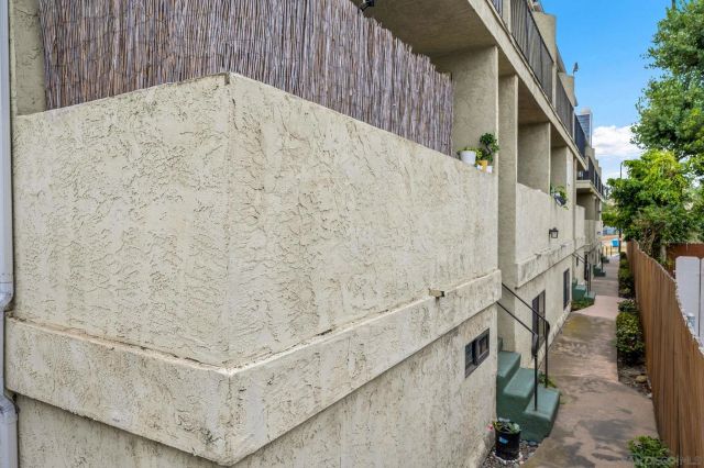 4523 College Way H, San Diego, CA 92115