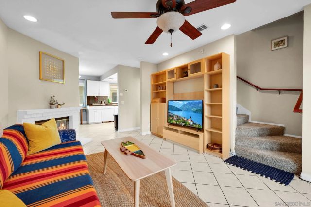 4523 College Way H, San Diego, CA 92115