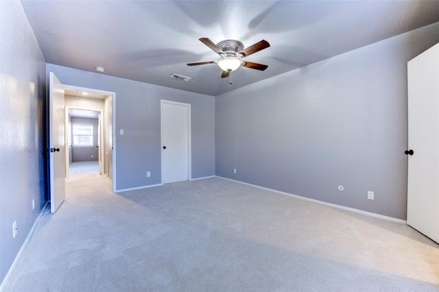 1920 Augusta Drive 19, Houston, TX 77057