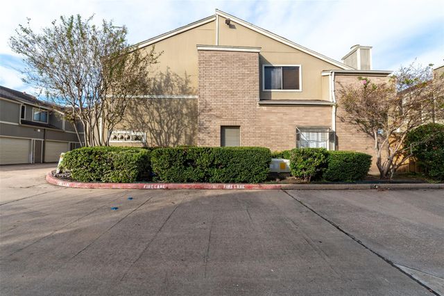 1920 Augusta Drive 19, Houston, TX 77057