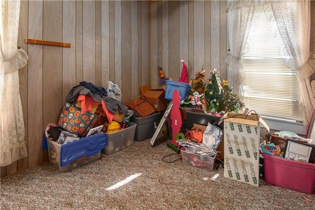 407 W 3rd Street, Chanute, KS 66720